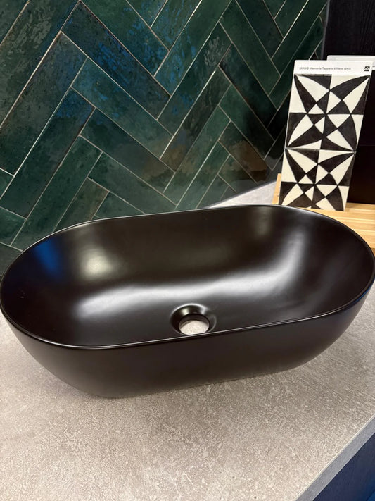 mat zwarte ovale waskom