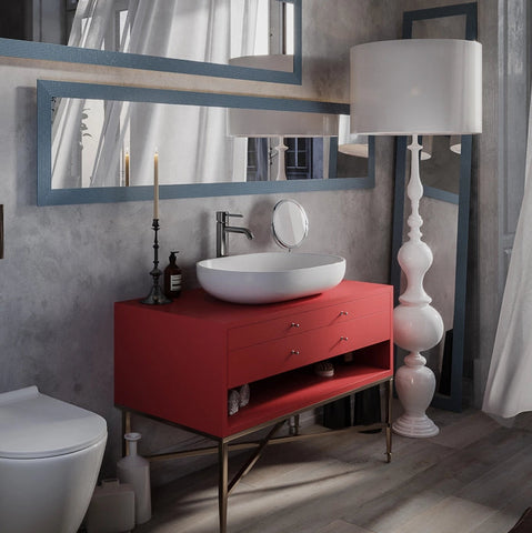 witte ovale keramische waskom in badkamer