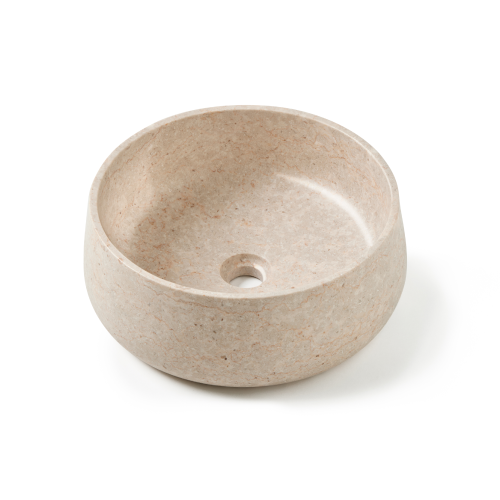 ronde, beige natuursteen waskom in ronde vorm met zachte patroonstructuur en strakke rand, gefotografeerd als packshot op witte achtergrond.